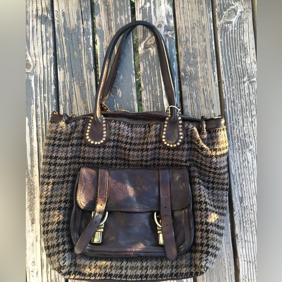 💜hold💜 - Picture 15 of 15